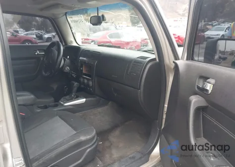 2006 Hummer H3 Suv from USA, damaged, VIN 5GTDN136168101804